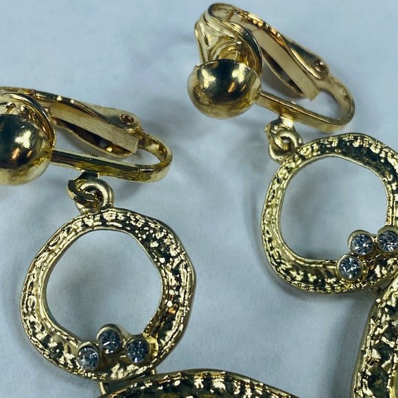 Art Deco Earrings Dangle Drop Clip-on Gold Tone Clear Rhinestones Gypsy Boho - Picture 5 of 16